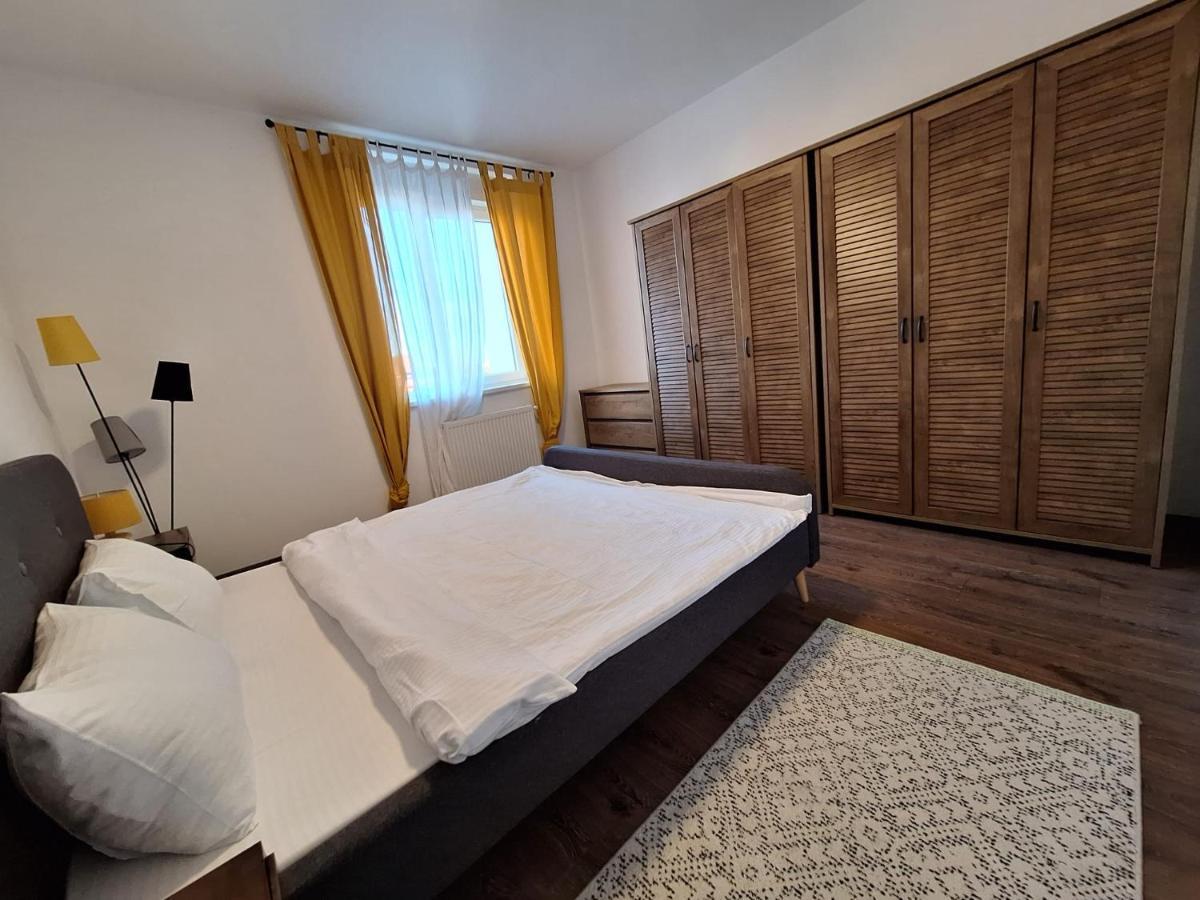 Mirvana Apartments Metheor Executive Suite Temešvár Exteriér fotografie