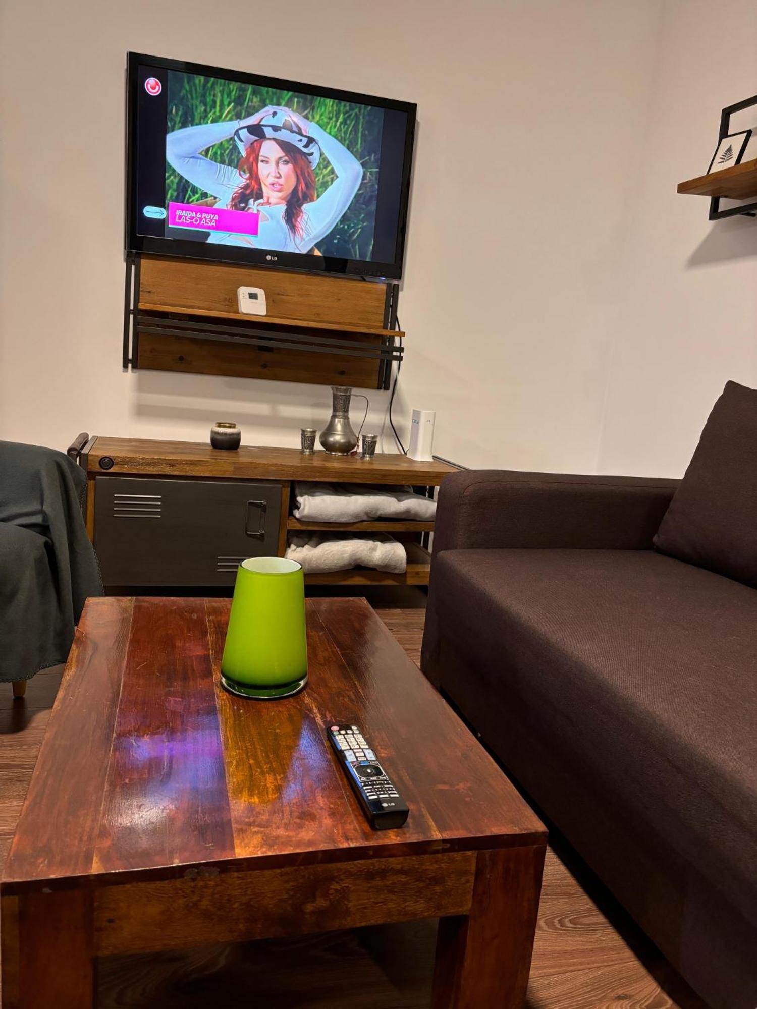 Mirvana Apartments Metheor Executive Suite Temešvár Exteriér fotografie